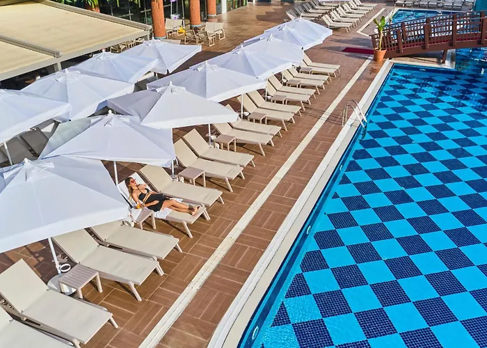 فندق Noxinn Club Ultra 5*