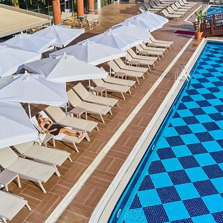 Hotel Noxinn Club Ultra 5*