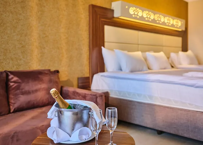 Hotel Noxinn Club Ultra Konaklı